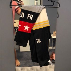 Banned from normal leggings size small